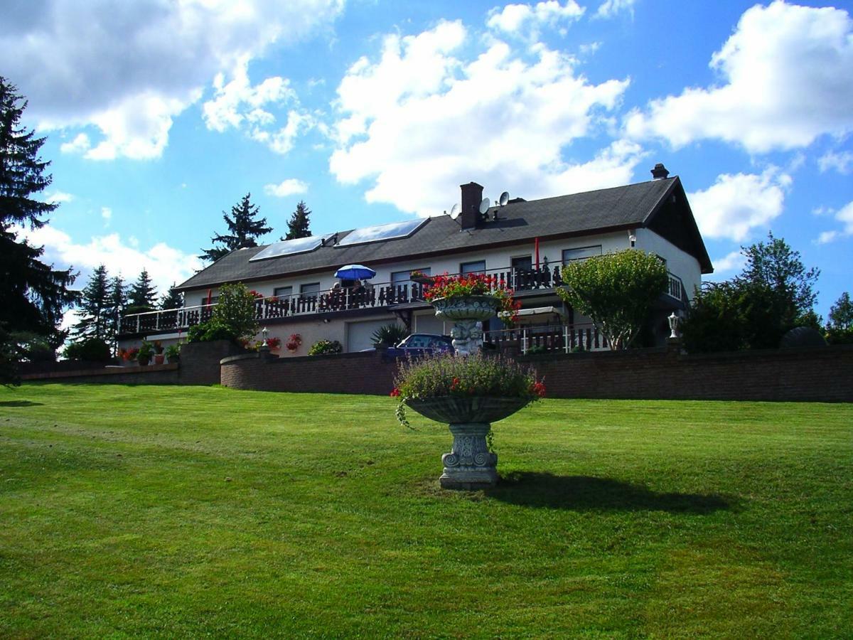 Appt. Aeischer Wilwerwiltz Extérieur photo